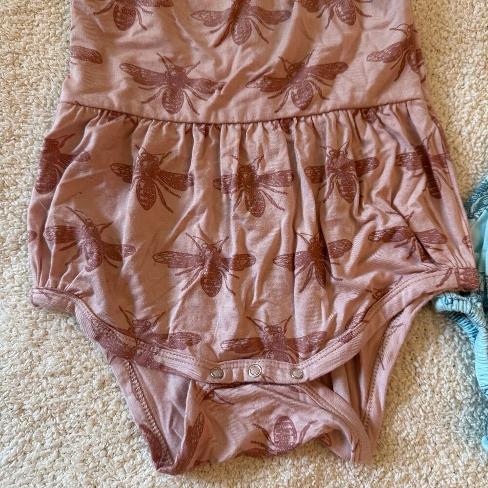 KATE QUINN BUNDLE Printed One Piece Outfits Size 6-12 Months casual summer - Picture 6 of 7